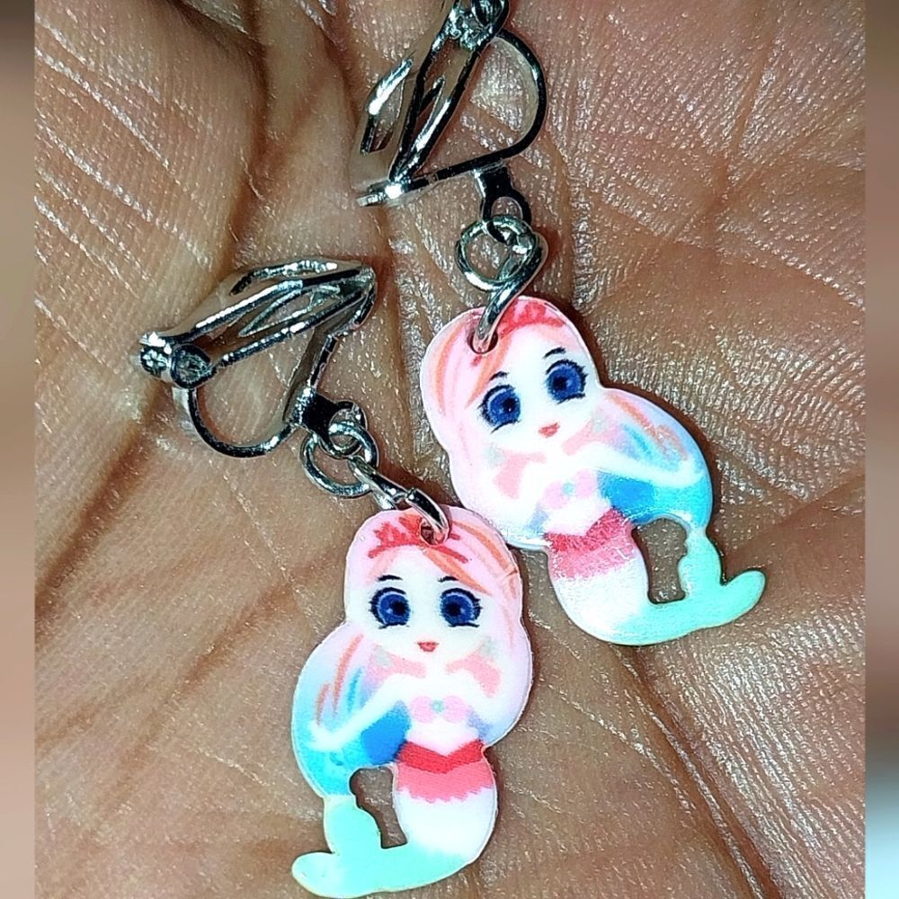Super cute Mermaid Kid's Fashion Clip-on Earrings - Picture 4 of 6